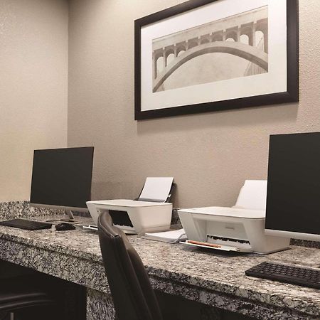 Country Inn & Suites By Radisson, Nashville Airport East, Tn Eksteriør billede