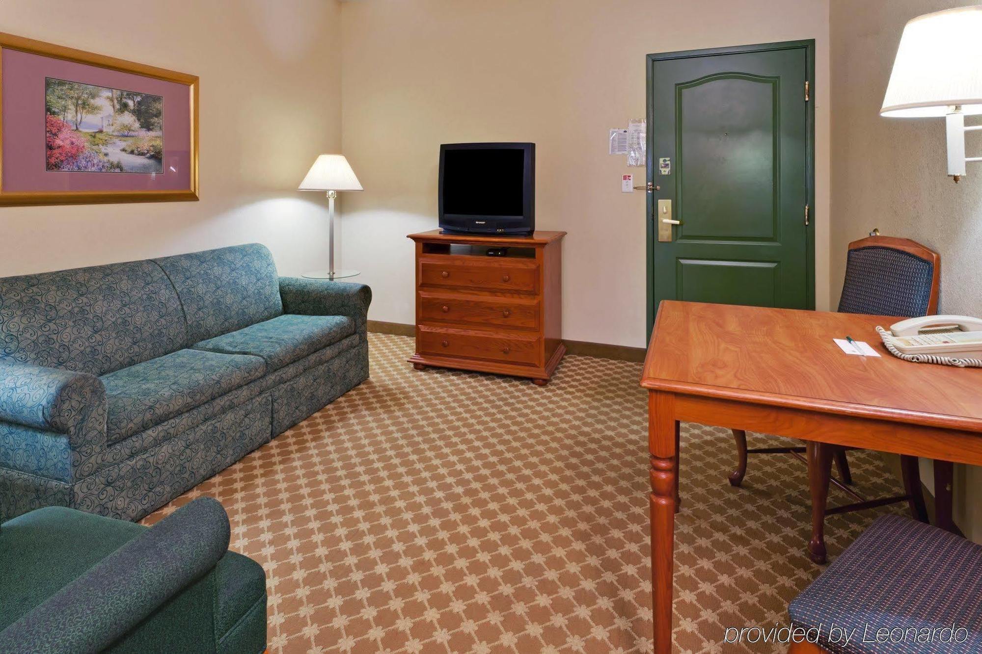 Country Inn & Suites By Radisson, Nashville Airport East, Tn Eksteriør billede