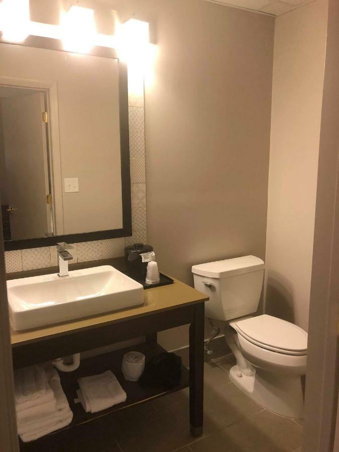 Country Inn & Suites By Radisson, Nashville Airport East, Tn Eksteriør billede